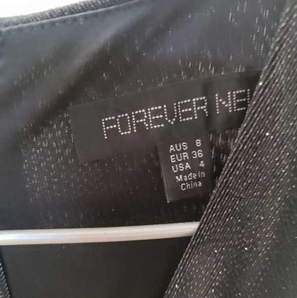 Forever New Amelia Drape Glitter Dress - NWOT - Picture 4 of 5